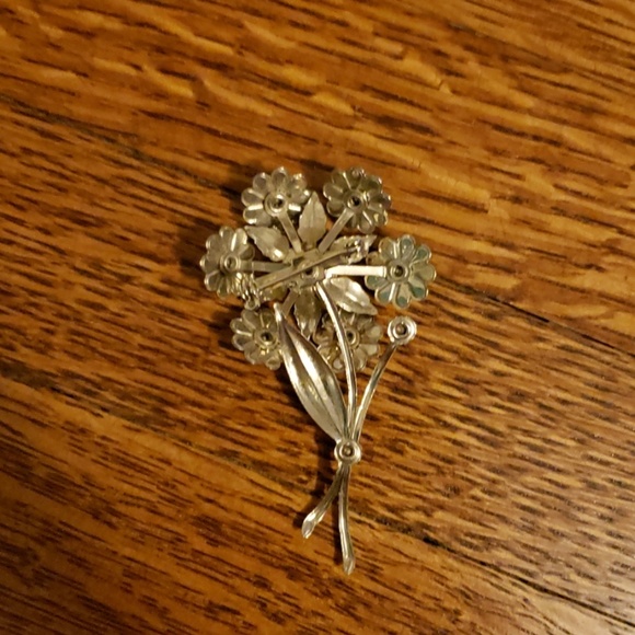 Vintage Floral brooch - Picture 2 of 2